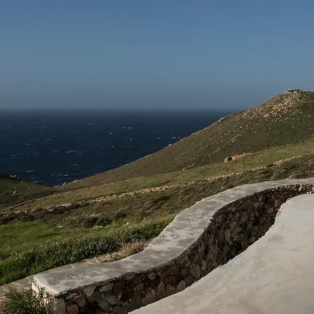 Villa Unique Homm Seafront In Serifos Sotiras Rámosz